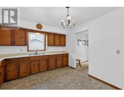 111 CHIPPEWA AVENUE - 11