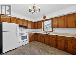 111 CHIPPEWA AVENUE - 12