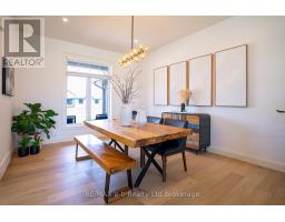 60 AUGUST CRESCENT - 24