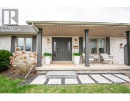 3 BELFAST CIRCLE - 2