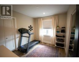 3 BELFAST CIRCLE - 25