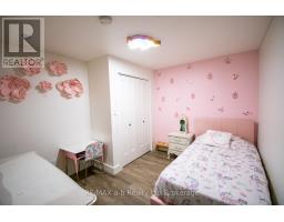 3 BELFAST CIRCLE - 37