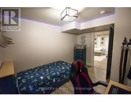 3 BELFAST CIRCLE - 39