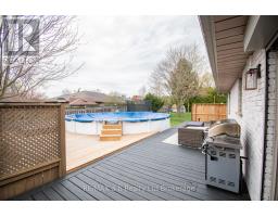 3 BELFAST CIRCLE - 44