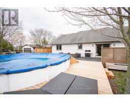 3 BELFAST CIRCLE - 46