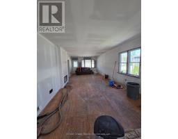 977 NORFOLK STREET N - 6