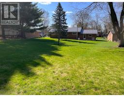 16 BROCK STREET W - 25