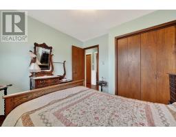 276 BROADVIEW AVENUE - 20