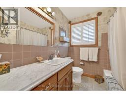 276 BROADVIEW AVENUE - 25