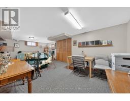 276 BROADVIEW AVENUE - 33