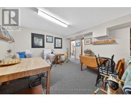 276 BROADVIEW AVENUE - 34