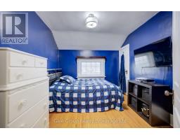 168 WELLINGTON STREET N - 25