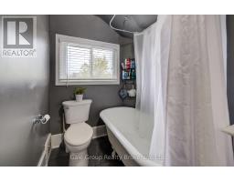 168 WELLINGTON STREET N - 31