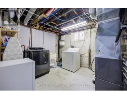 168 WELLINGTON STREET N - 32