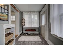168 WELLINGTON STREET N - 6