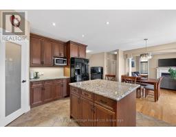 149 JUNO CRESCENT - 15
