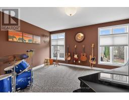 149 JUNO CRESCENT - 8