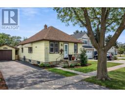 839 DUFFERIN STREET - 2