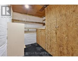 111 COMMISSIONER STREET - 43