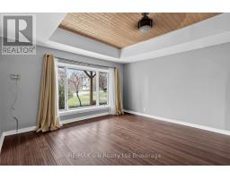 111 COMMISSIONER STREET - 5