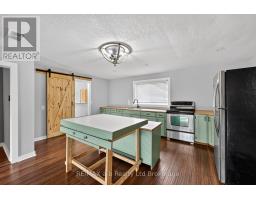 111 COMMISSIONER STREET - 9