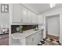 402 - 75 BRIDGE STREET E - 16