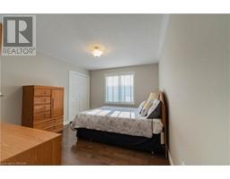 123 WILSON Avenue - 24