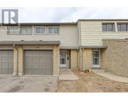 149 DEVERON Crescent - 2