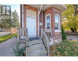 742 DUNDAS STREET - 3