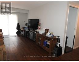 102 - 163 FERGUSON AVENUE AVENUE - 18