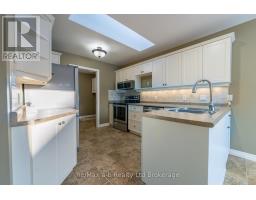 135 WESTON DRIVE - 11