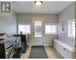 180 TALBOT ST - 13