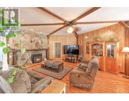 3880 DUNDAS STREET - 14