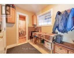 3880 DUNDAS STREET - 34