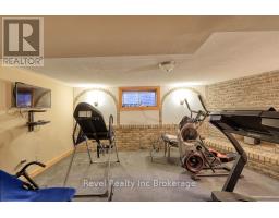 3880 DUNDAS STREET - 40