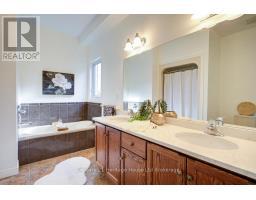 2 GREEN GABLE PLACE - 18
