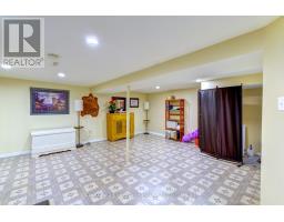 842 SHANNON DRIVE - 36