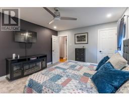 93 JAMES AVENUE - 24