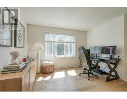 428 LAKEVIEW DRIVE - 33