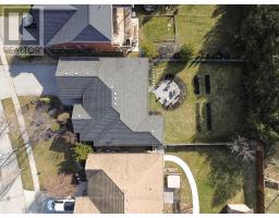 428 LAKEVIEW DRIVE - 5