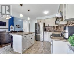 687 FRONTENAC CRESCENT - 12