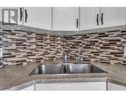 687 FRONTENAC CRESCENT - 13