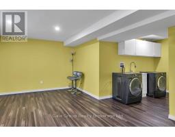 687 FRONTENAC CRESCENT - 27