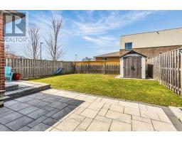 687 FRONTENAC CRESCENT - 31