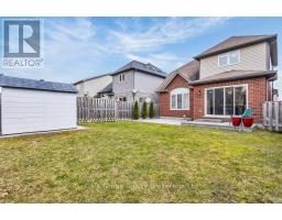 687 FRONTENAC CRESCENT - 32