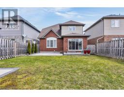 687 FRONTENAC CRESCENT - 33