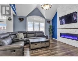 687 FRONTENAC CRESCENT - 5