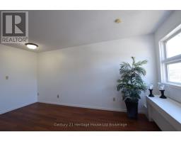 33 - 56 HIAWATHA ROAD - 12