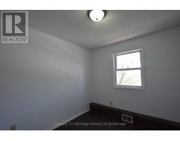 33 - 56 HIAWATHA ROAD - 25