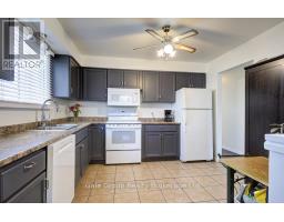 128 SYMPATICA CRESCENT - 9